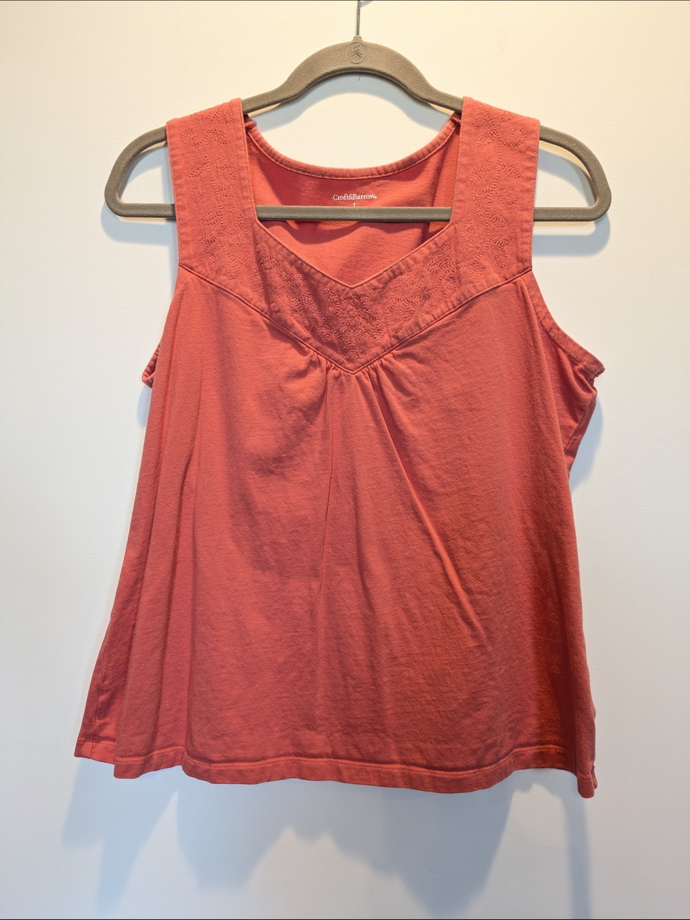 Croft & Barrow Coral Sleeveless V-Neck Tank Top Large
